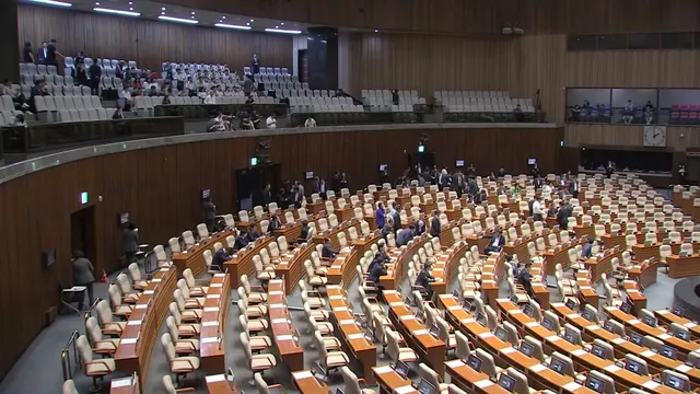 '원 구성' 공전 장기화...내일부터 '종합특검 연장법' 필버

22대 후반기 국회가 출범한 지 50일이 넘었지만, 국민의힘의 전면 보이콧으로 