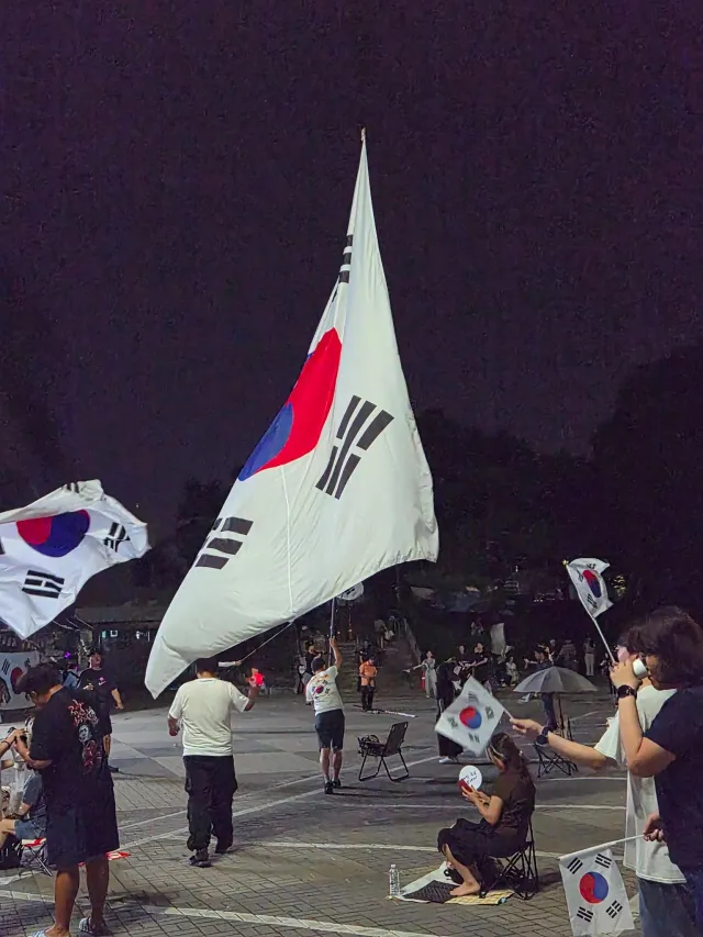 7.20.월요 새벽을 올공에서♡
17~18~19 올공데이가 20일 월요부터 다시 시작됩니다.
"부정선거 재선거, 당일투표 수개표" 관철될 때까지