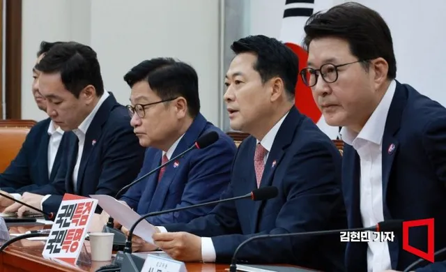 野, 張 체제 속 차기권력 선점 각개전투

장동혁 국민의힘 대표 체제를 둘러싼 갈등이 장기화하는 가운데, 보수 정치인들이 정국 흐름에 대응하는 