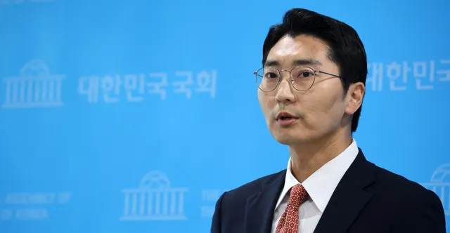 '장동혁 호위무사' 박준태, "올공 행보 평가? 실명으로 하라" 압박

장동혁 국민의힘 대표의 호위무사이자 복심(腹心)으로 불리는 박준태 당대표