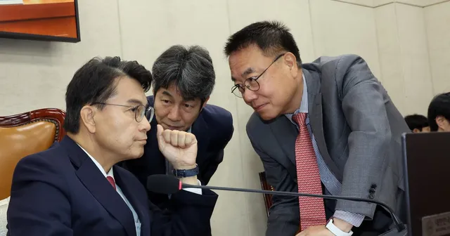 6·3 지방선거 투표 못한 유권자 44명→91명

6·3 지방선거 투표 못한 유권자 44명→91명 與 재검표 즉각 시행해야 野 특검 출범 이후 