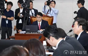 선관위 국조특위 사실상 마무리… 재검표·활동 연장은 결론 못 내

[천지일보=김정필 기자] 제9회 전국동시지방선거 투표용지 부족 사태와 선거관리