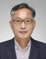 [논설위원의 시야비야] 1인1표제의 부메랑

요즘 정치판 돌아가는 것을 보면 한심하기 짝이 없다. 정치인들의 언어와 품격은 바닥까지 추락했고, 