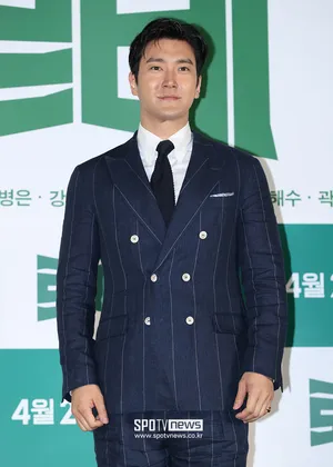 최시원, '올공 시위' 공개 지지 "특정 프레임으로 폄훼되지 않길"

[스포티비뉴스=정혜원 기자] 그룹 슈퍼주니어 최시원이 서울 올림픽공원에서 