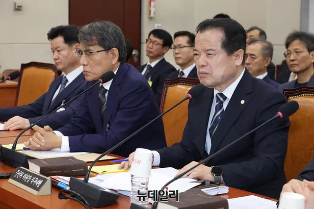 선관위, 투표 전산조작 혐의 … 정치권서 재점화된 '선거 부정' 논란 [정...

중앙선거관리위원회의 통계 조작이 수면 위로 드러나면서 국민의힘