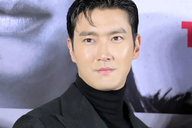 최시원, '재선거 요규 시위'에 태극기 이모지→"대한민국 국민임을 자랑...

슈퍼주니어 최시원이 서울 송파구 올림픽공원에서 열린 재선거 요구 