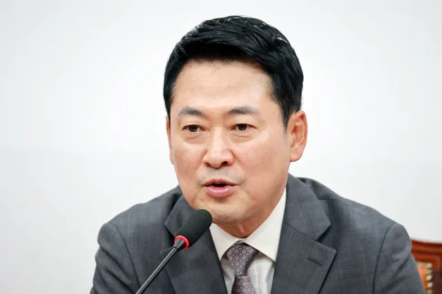 장동혁 “이게 부실선거냐 부정선거냐”

투표용지 부족 사태 수사를 맡은 검경 합동수사본부가 선관위 직원들의 조직적인 투표율 통계 조작 정황을 확