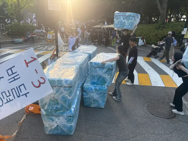 아이스박스 도착 완료!!
오늘 주문했는데 바로 퀵으로 업체에서
보내주셔서 너무 감사합니다!!

무더위에 큰 도움이 될 수 있길!!
장사 땜에 낮