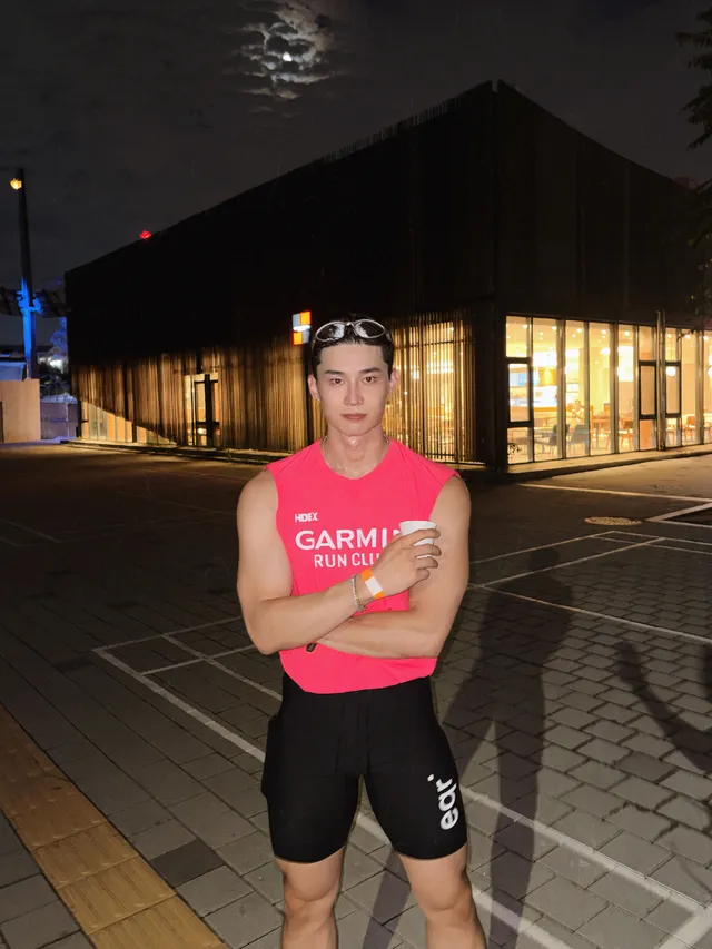 글로벌 스마트 워치 @garmin_korea 과 함께한
GRC 7월 인터벌 세션
스마트한 시계를 쓰려면, 몸도 스마트하게 써야겠죠?

다음 세션