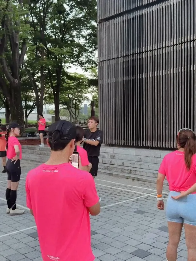 글로벌 스마트 워치 @garmin_korea 과 함께한
GRC 7월 인터벌 세션
스마트한 시계를 쓰려면, 몸도 스마트하게 써야겠죠?

다음 세션