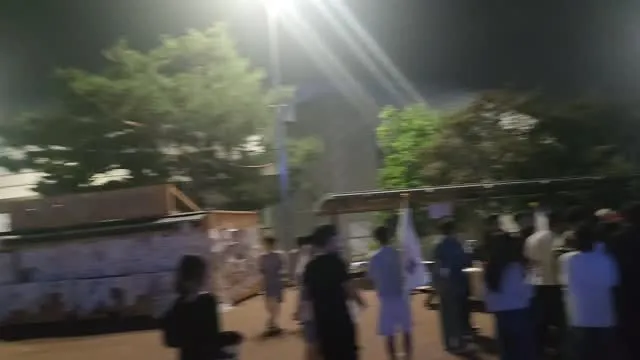 전한길 아저씨 오늘도 나옴
쁘락지랑 대진연 아까도 내쫓음
근데 확실히 수요일이 위험함
숫자가 엄청 적음