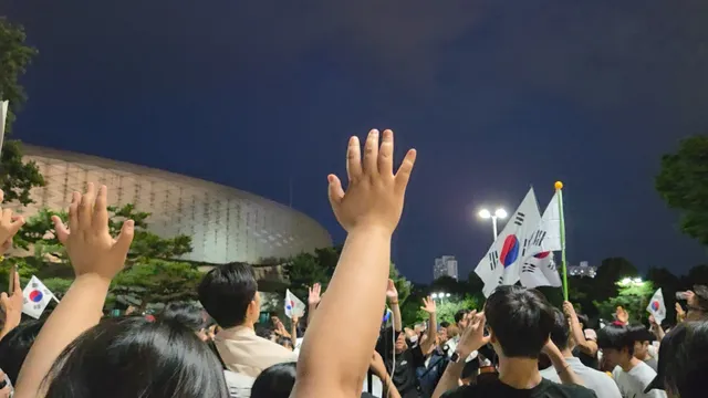잠실 민주화 운동 예배!

날로 부흥하는 예배, 성령이 충만한 예배...!