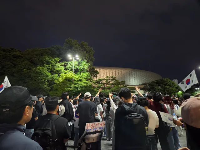 잠실 민주화 운동 예배!

날로 부흥하는 예배, 성령이 충만한 예배...!