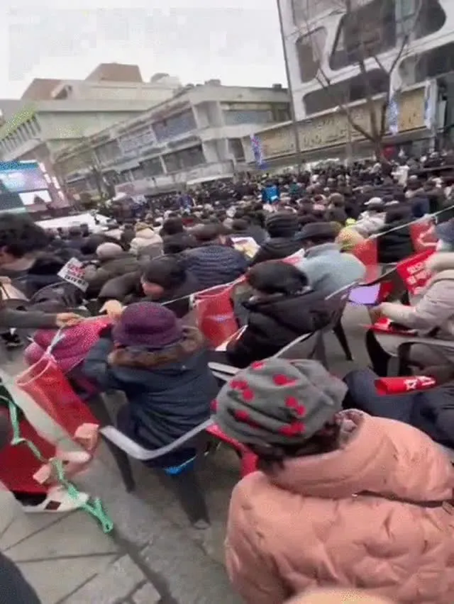 광주 금남로 탄핵집회 진풍경ㅋㅋㅋㅋㅋㅋㅋㅋㅋㅋㅋㅋㄱㅋㅋ